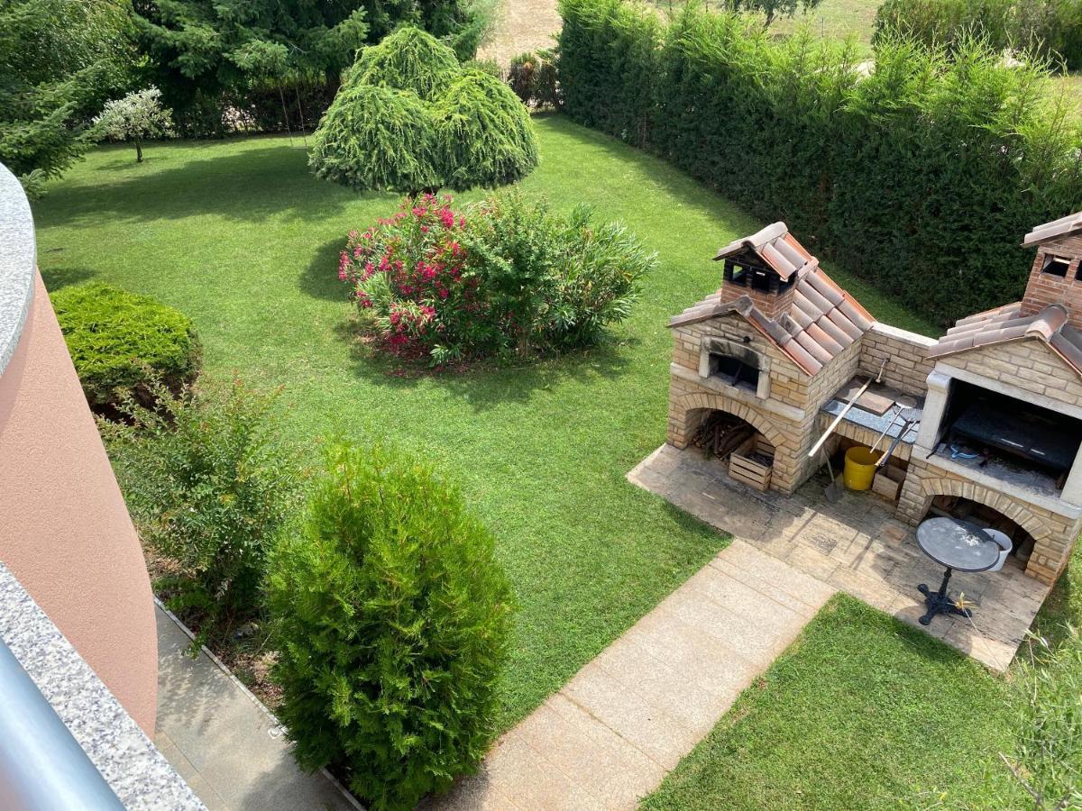 Casa Cino Apartment Umag Exterior photo